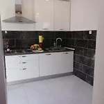 Flumine Apartment *