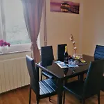 Flumine Apartment