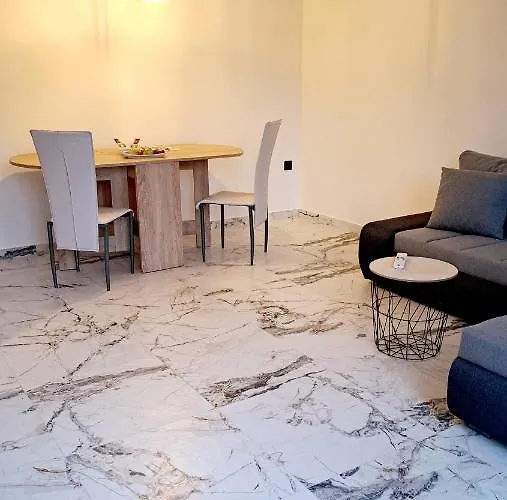 Flumine Apartman Fiume